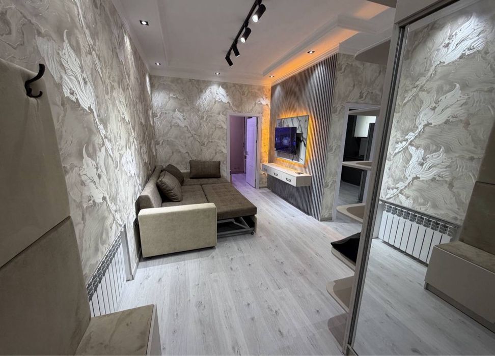 Новостройка.  1в2комн. 42м2.  ЖК Vegas Tower