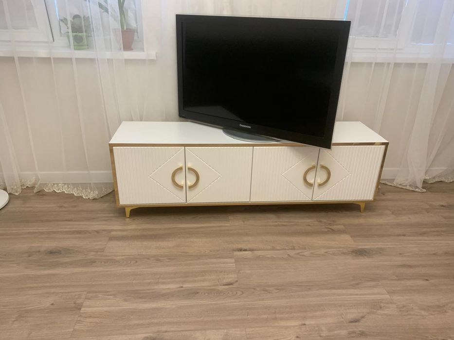 Продам Тумбу новая