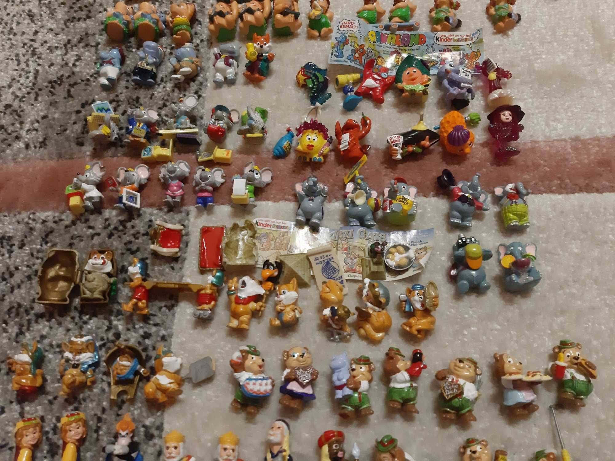 Lot 87 figurine Kinder