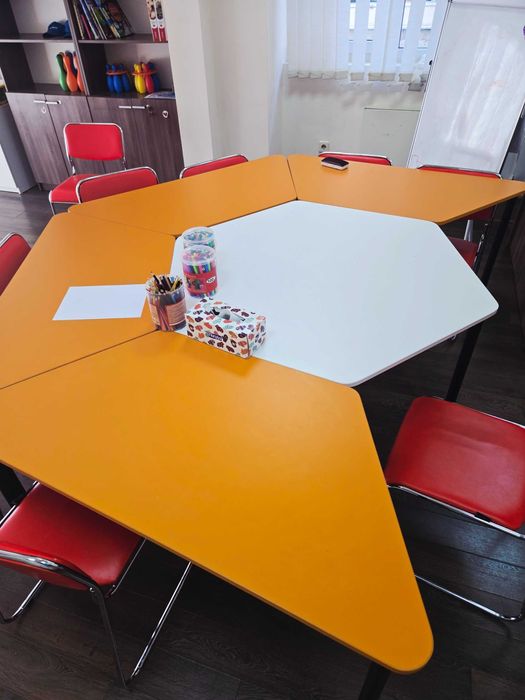 Комплекти детски бюра за класна стая, занималня, учебен център