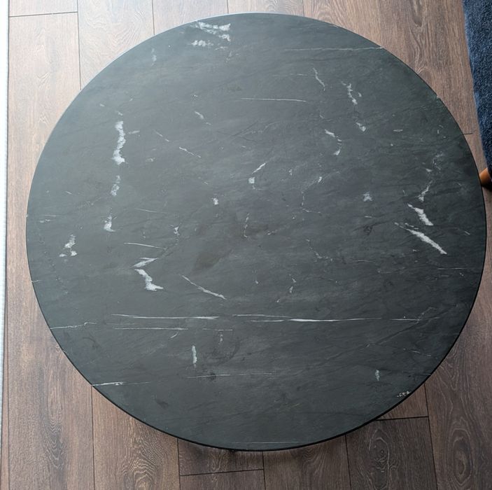 Кръгла холна маса