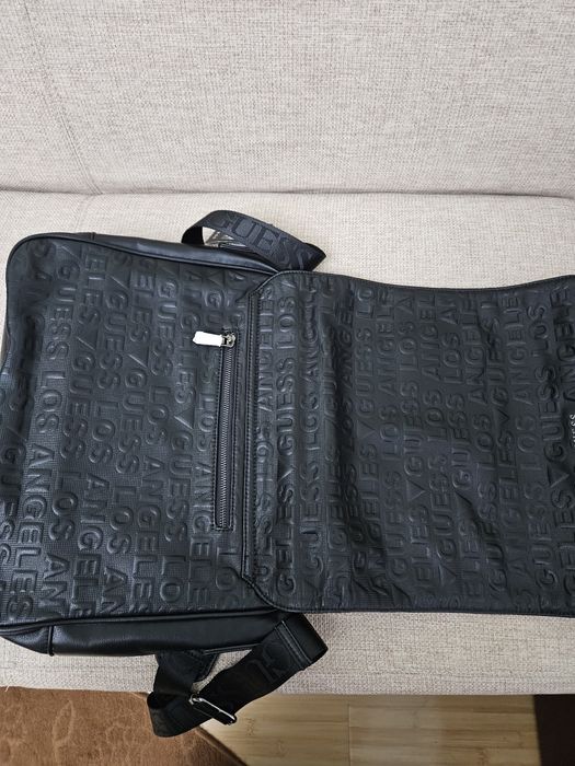 Geantă de umăr Laptop GUESS produs original cu certificat