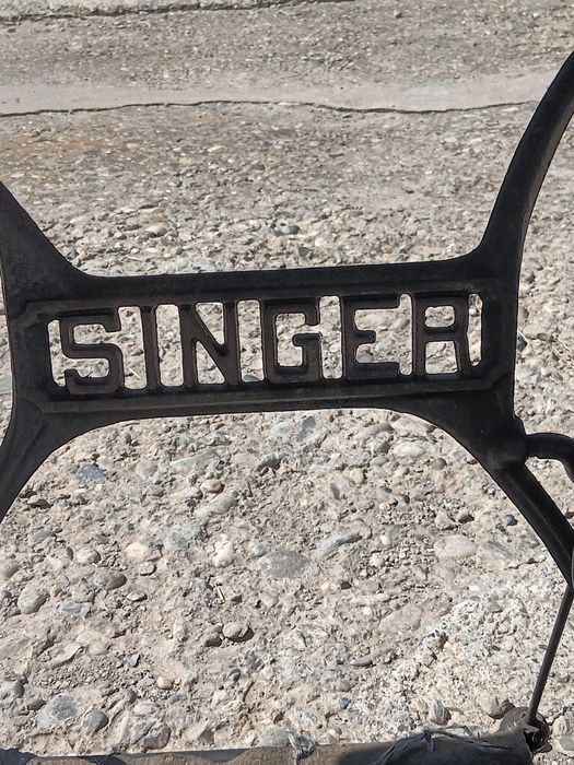 Singer mașină de cusut