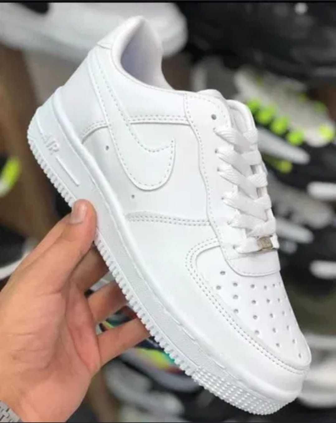 AF1 Nike Air Force One dama si barbati