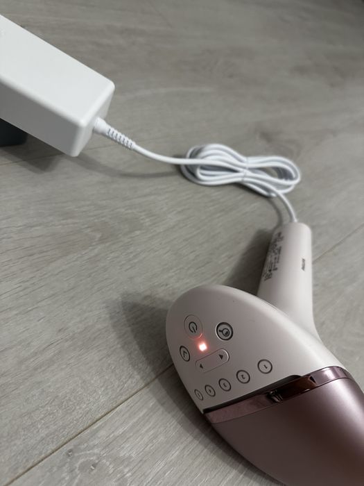 Epilator IPL Philips Lumea Seria 9000 BRI958/00, 450.000 de impulsuri