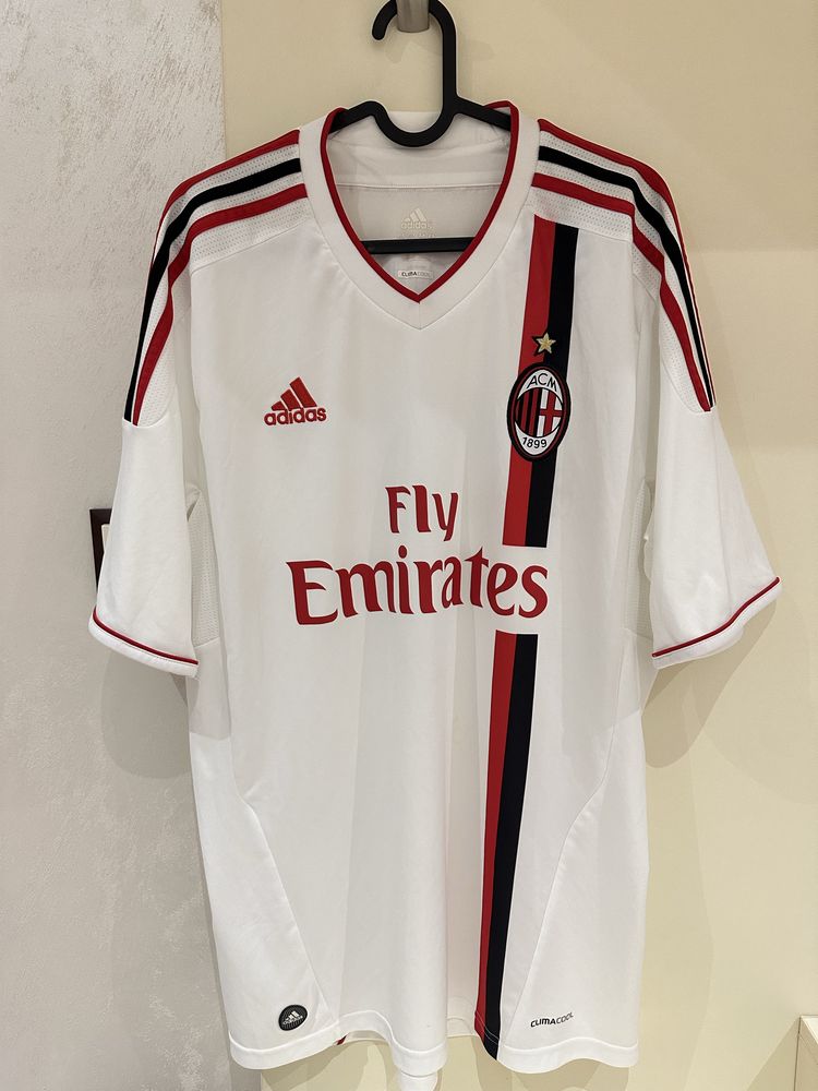 Оригинална фланелка на Ac Milan 2011-2012