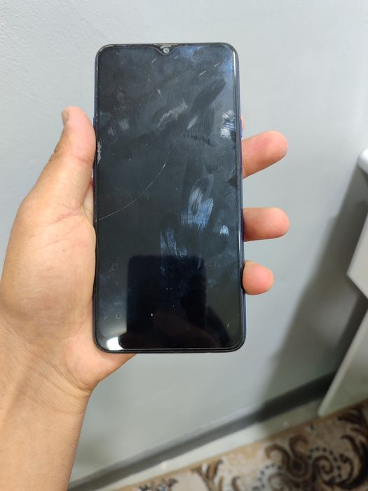 Galaxy A20s holati yaxwi