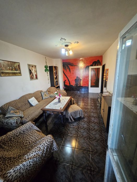 Продава се Тристаен апартамент в Пещера - 65 кв.м за 942 €/кв.м - Снимка #12