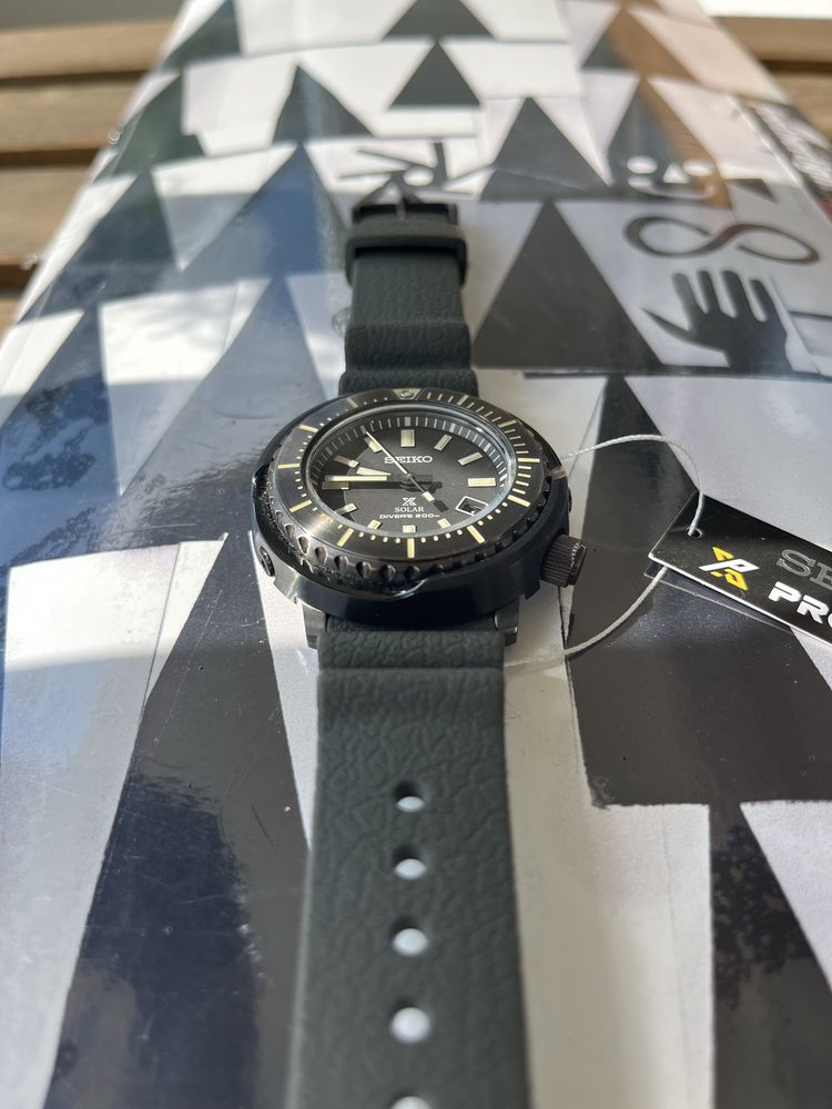 Seiko Prospex Solar Tuna Divers SNE543p1 часовник