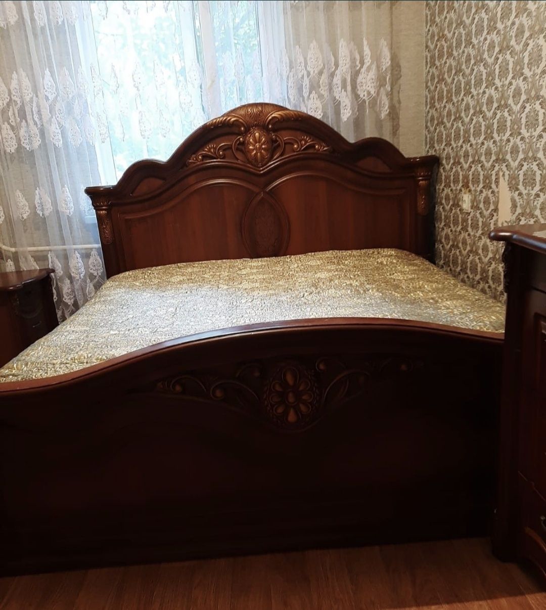 Спальни горнитур
