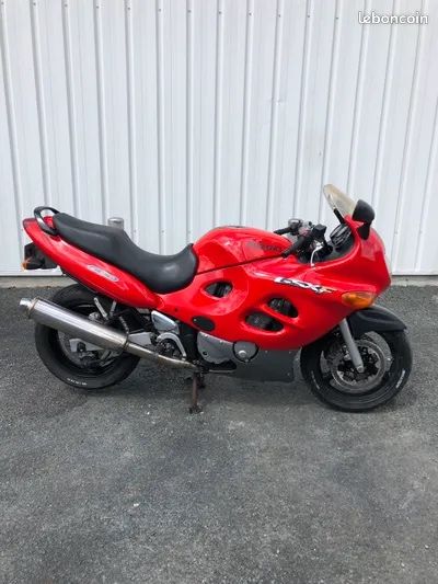 Suzuki gsxf 600 gsx 600 f