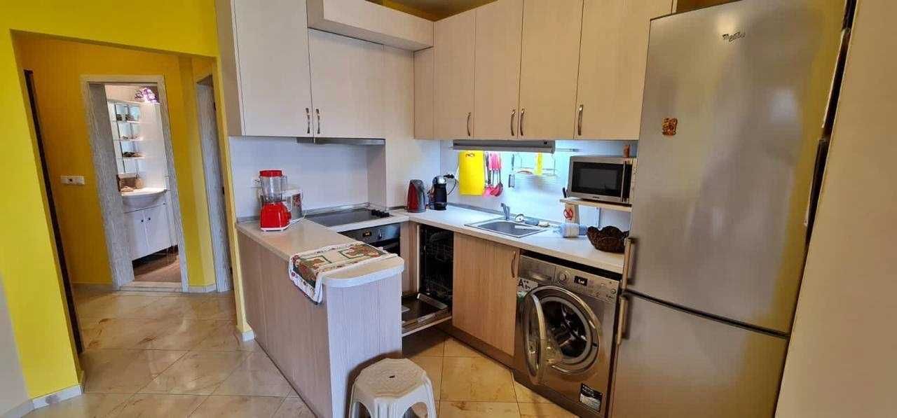 Продава се Тристаен апартамент в Поморие - 95 кв.м за 1237 €/кв.м - Снимка #3