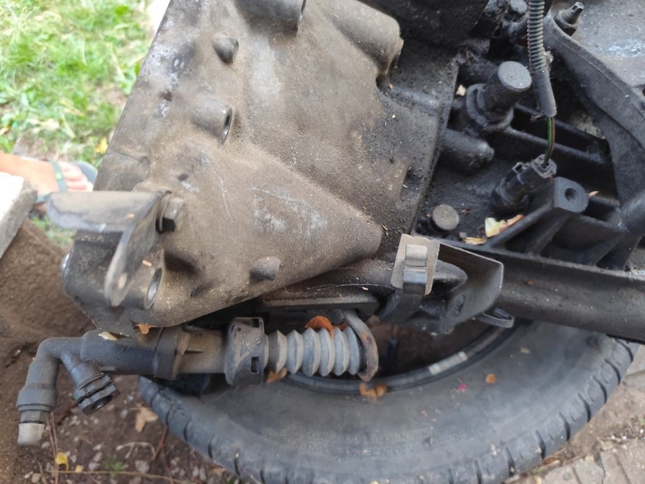 Пежо 407 Ръчна петстепенна скоростна кутия