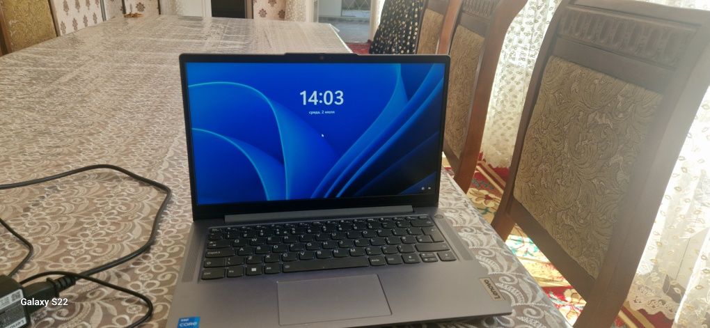 Lenovo laptop 12th Gen Intel(R) Core(TM) i5-12450H