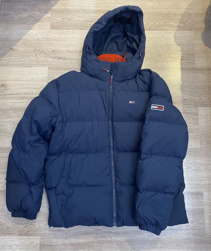 Яке Tommy Jeans с гъши пух.