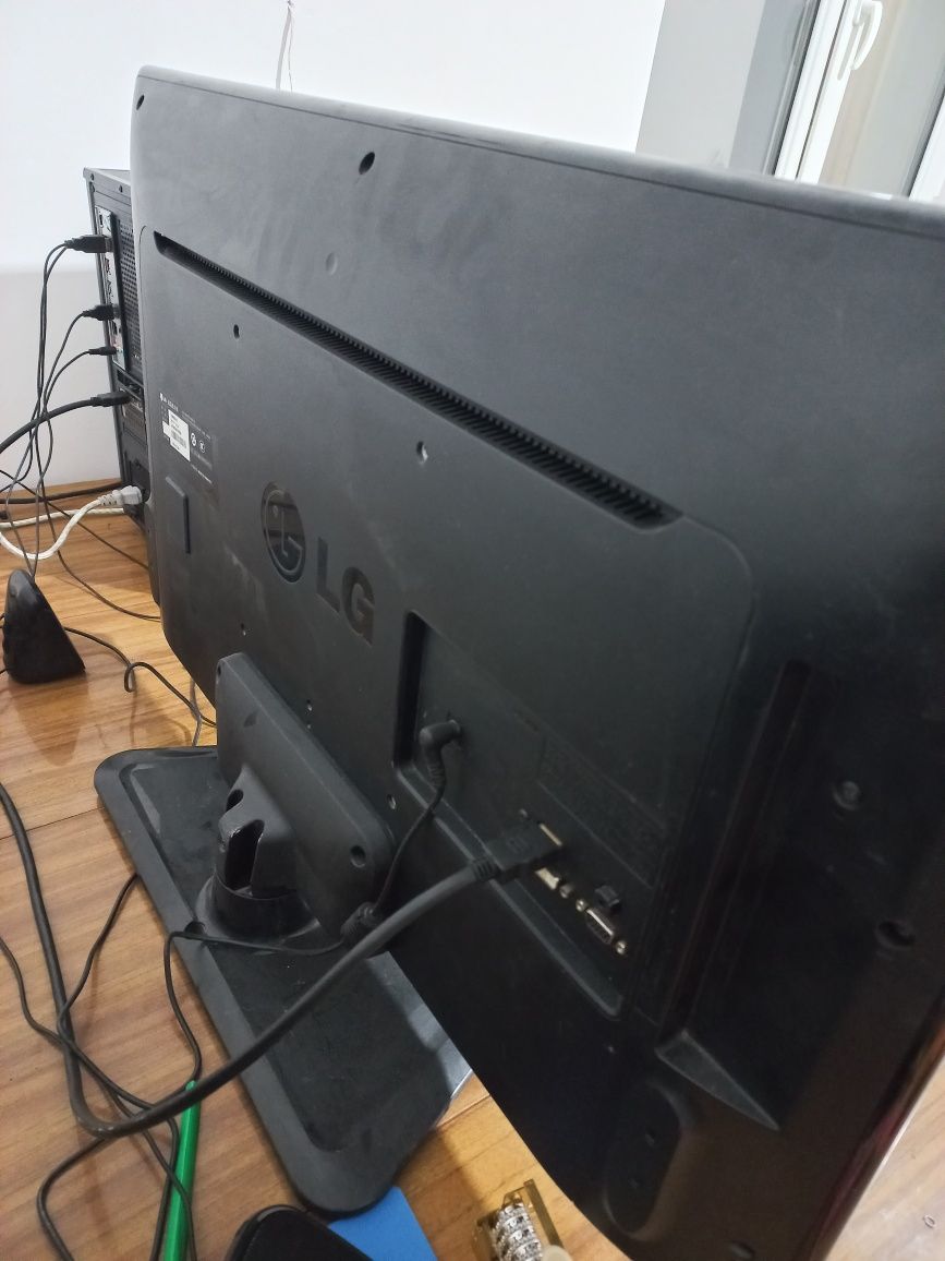 Monitor 32 dyum LG монитор manitor