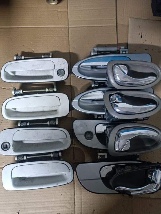 Ручки Ниссан Тойота