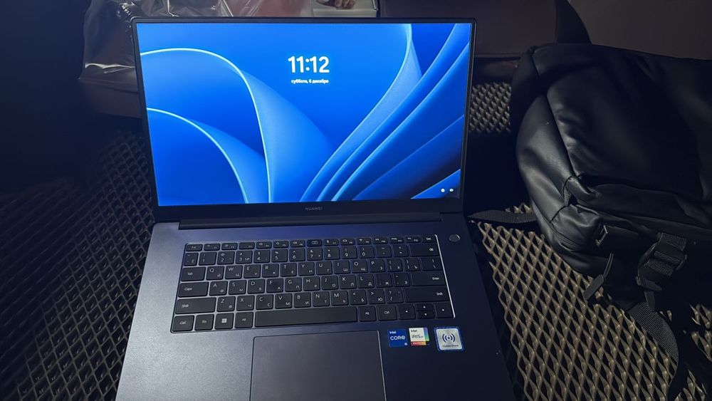 Huawei нотбук ..