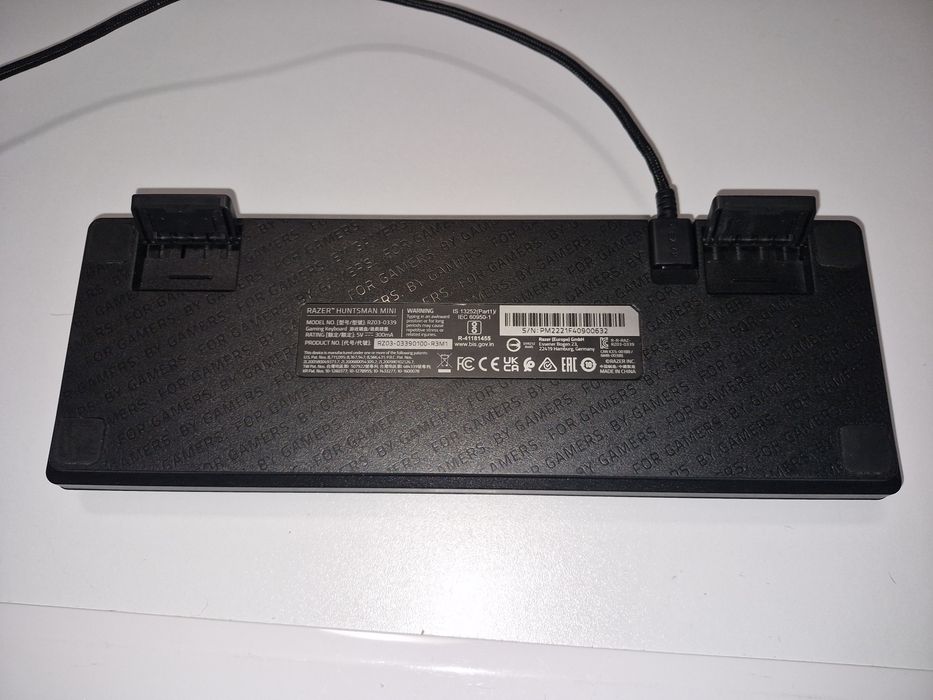 Razer Huntsman Mini – tastatură gaming optică 60%, cu box original, fu