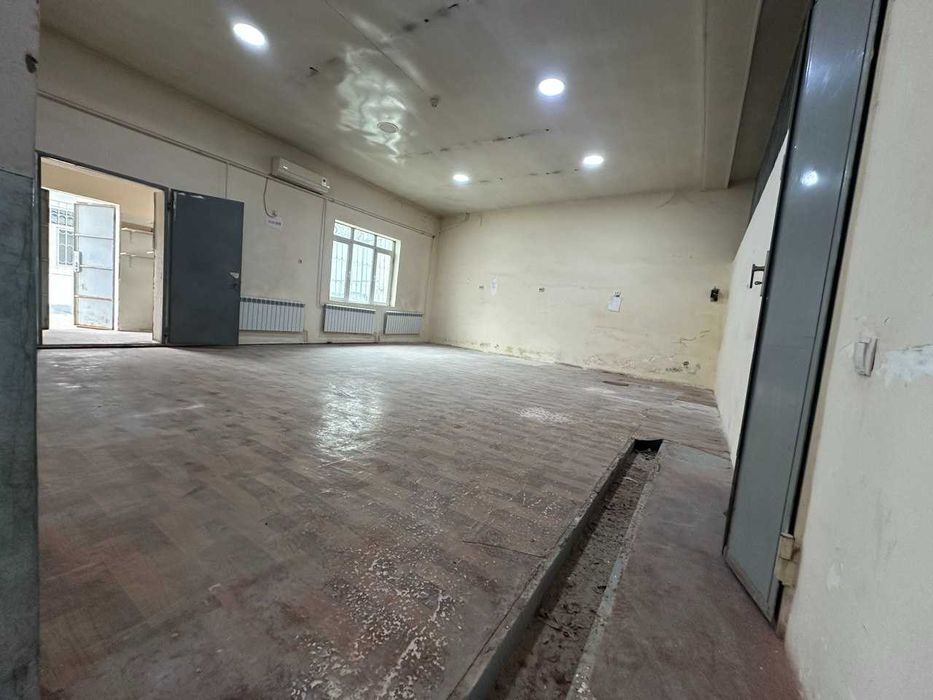 ОТ СОБСТВЕННИКА ПРОДАЕТСЯ база с офисом (под склады и прочее 10 соток)