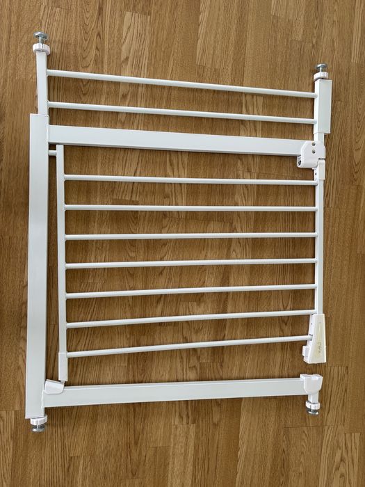 Vand doua porti protectie pentru scari