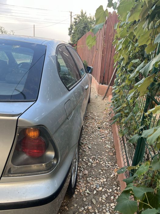 Vând bmw e46 compact pentru dezmembrări