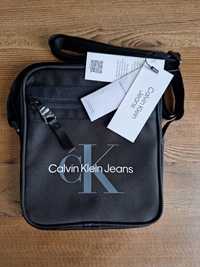 Чантичка Calvin Klein Jeans Нова !!