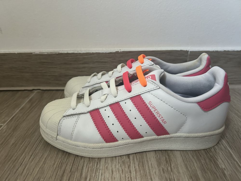 Adidas SuperStar