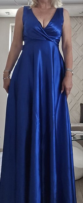 Дамска официална рокля плътен сатен