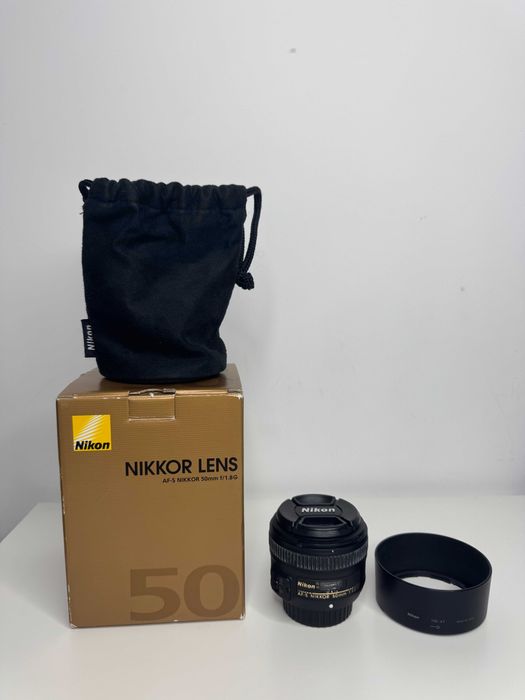 Продавам Nikon AF-S Nikkor 50mm f/1.8G ( Пълен комплект )