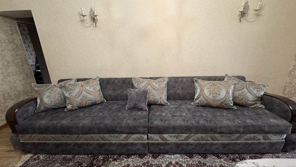 Продается Диван б/у