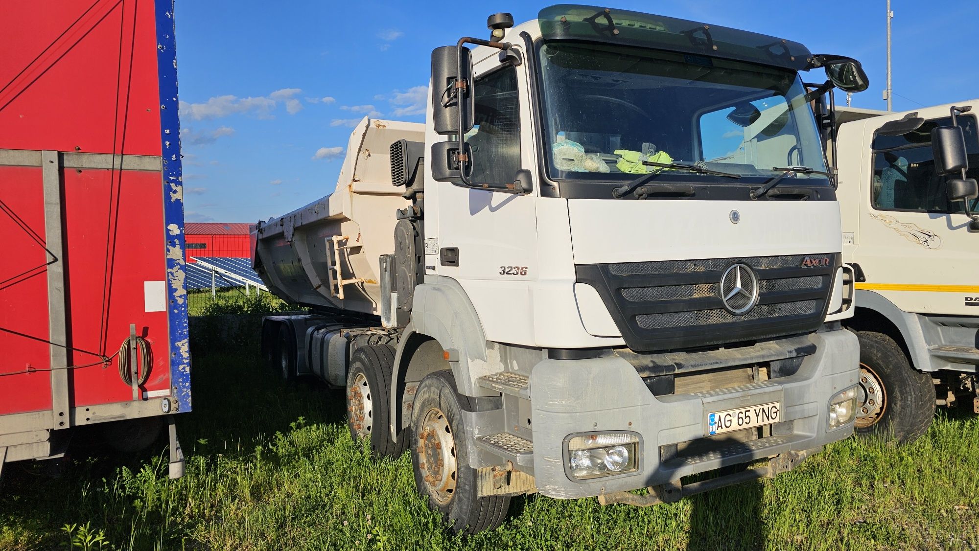 Basculantă Mercedes Axor 2008 8x4