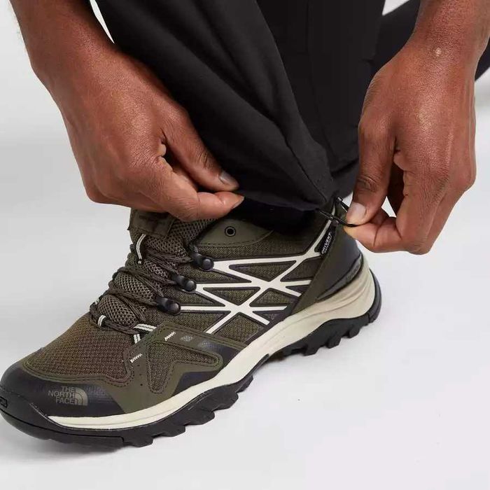 Pantaloni barbatesti The North Face, Grivola. Masura 32 si 34 (M/L)