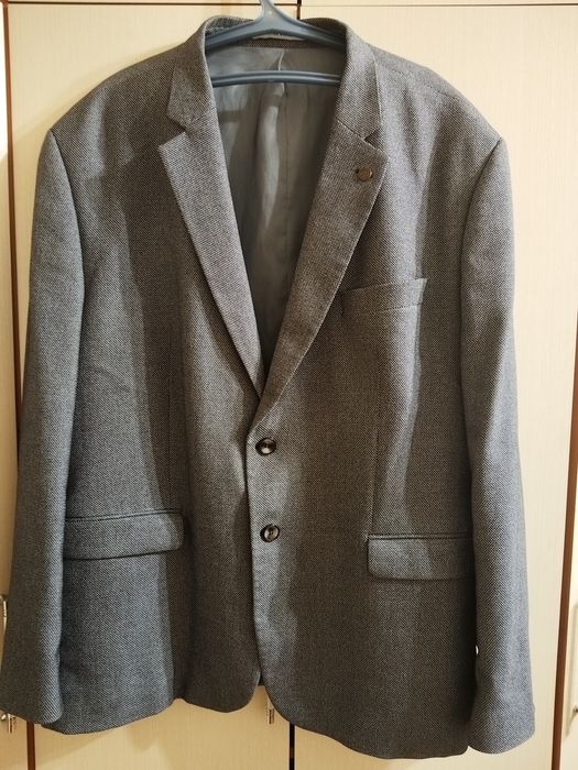 Продам мужской пиджак