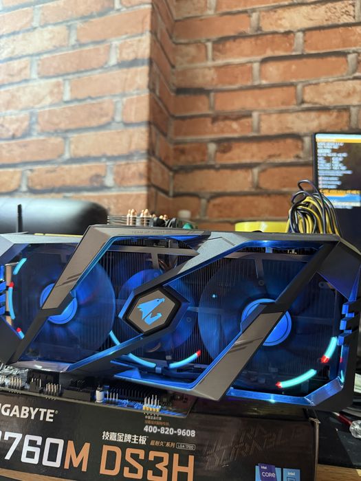 Rtx 2080ti Aurus ideal