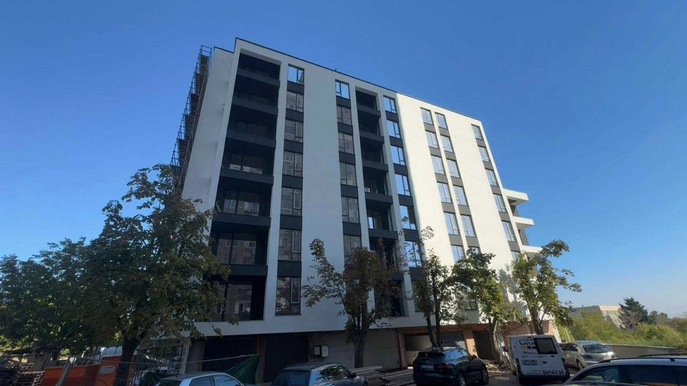 Тристаен апарамент