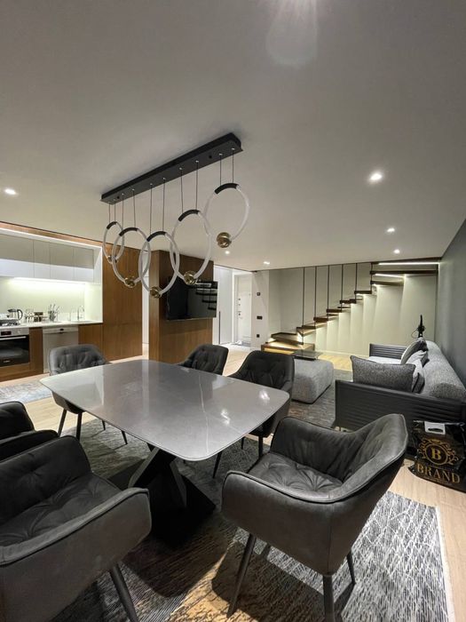 Сдается квартира в центре города новостройка Жк Парисен!!!