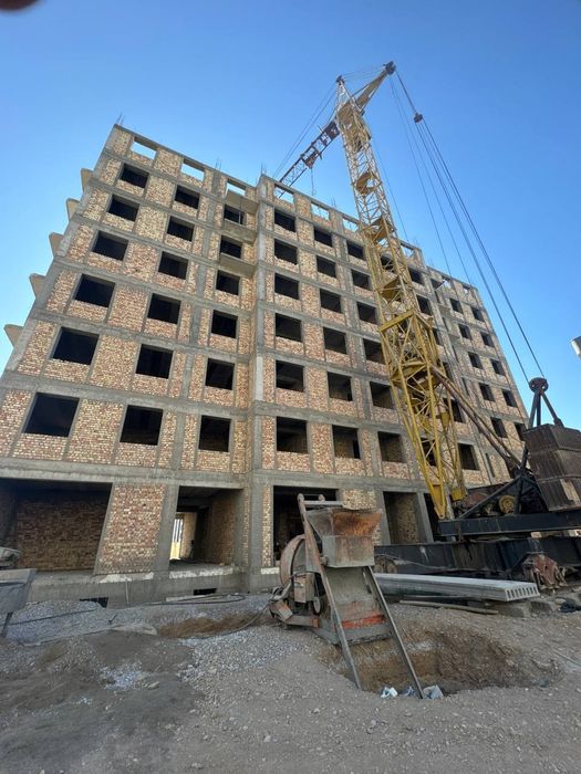 Башенный кран сотилади Продаётся Башенный кран