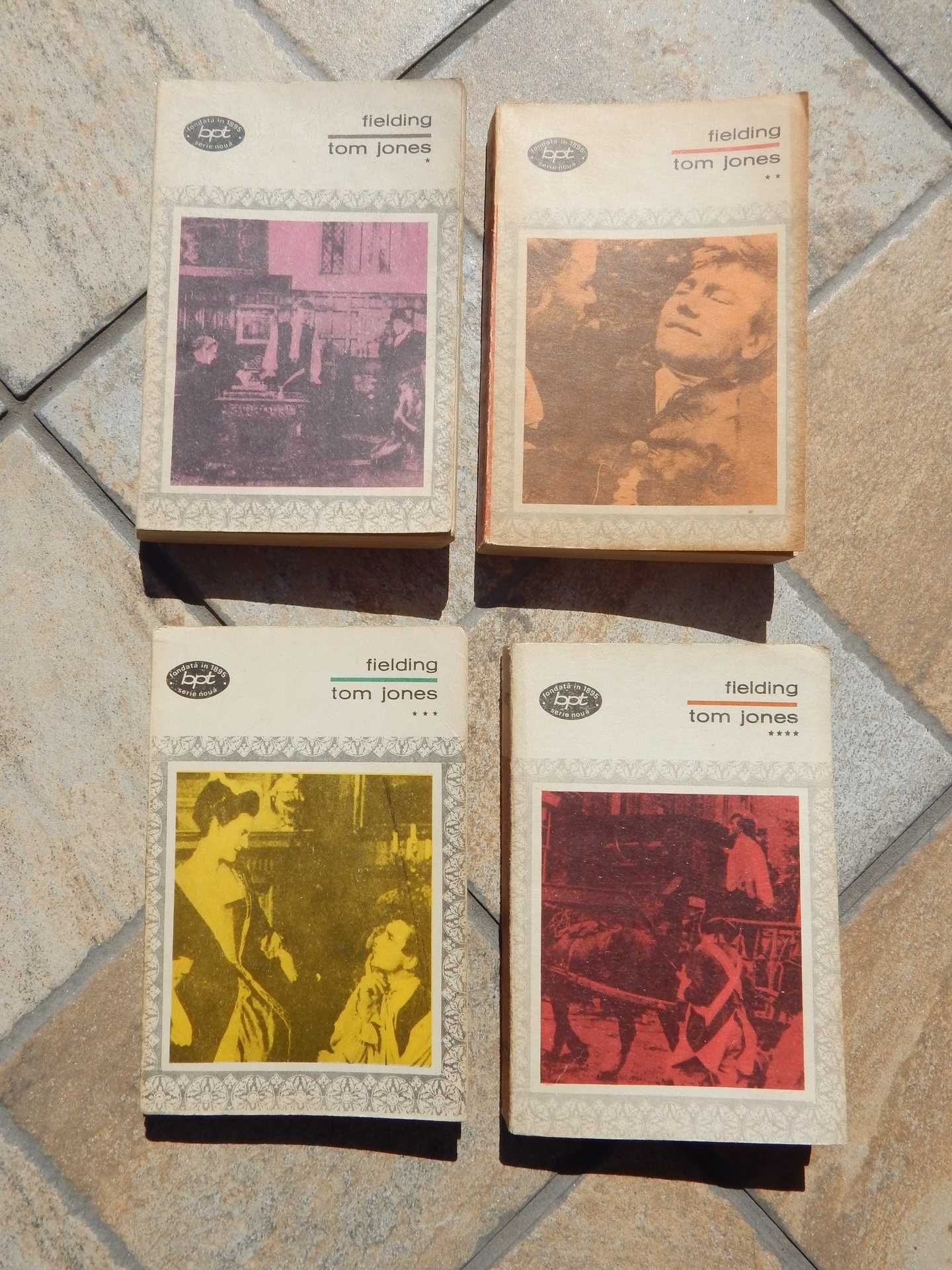 Tom Jones Henry Fielding complet 4 volume BPT 1969