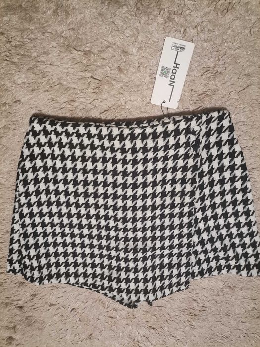 Къси панталонки, перфектни за есен/зима и блуза