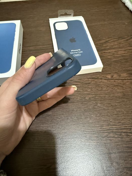 Vand husa apple si cutie iphone 13