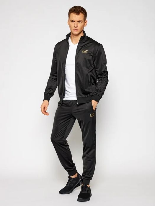 EA7 Emporio Armani Tracksuit оригинален екип L горнище и долнище