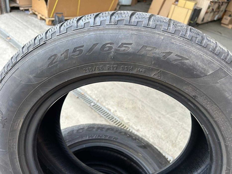 anvelope pirelli scorpion iarna 215/65/17