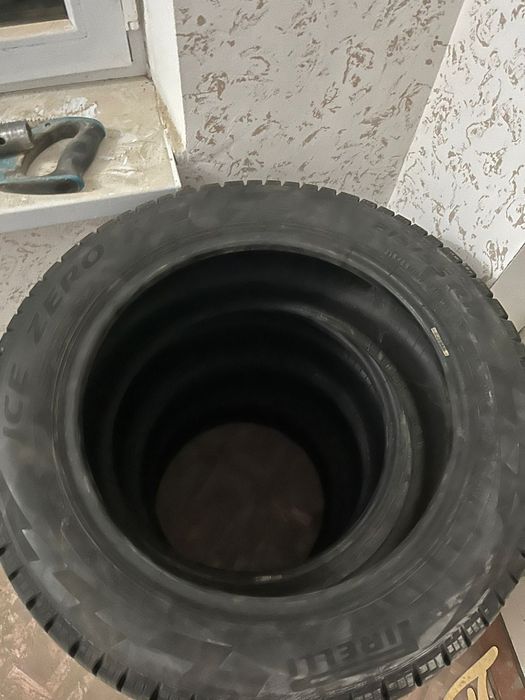 Шины 215/55/17...