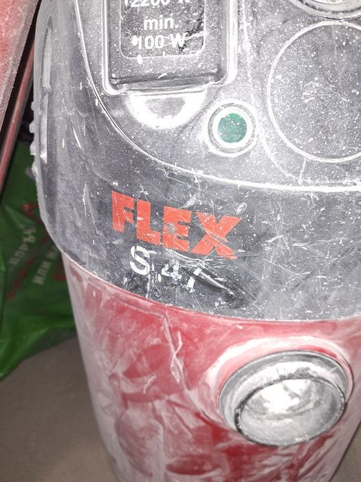 Жираф Flex и прахосмукачка