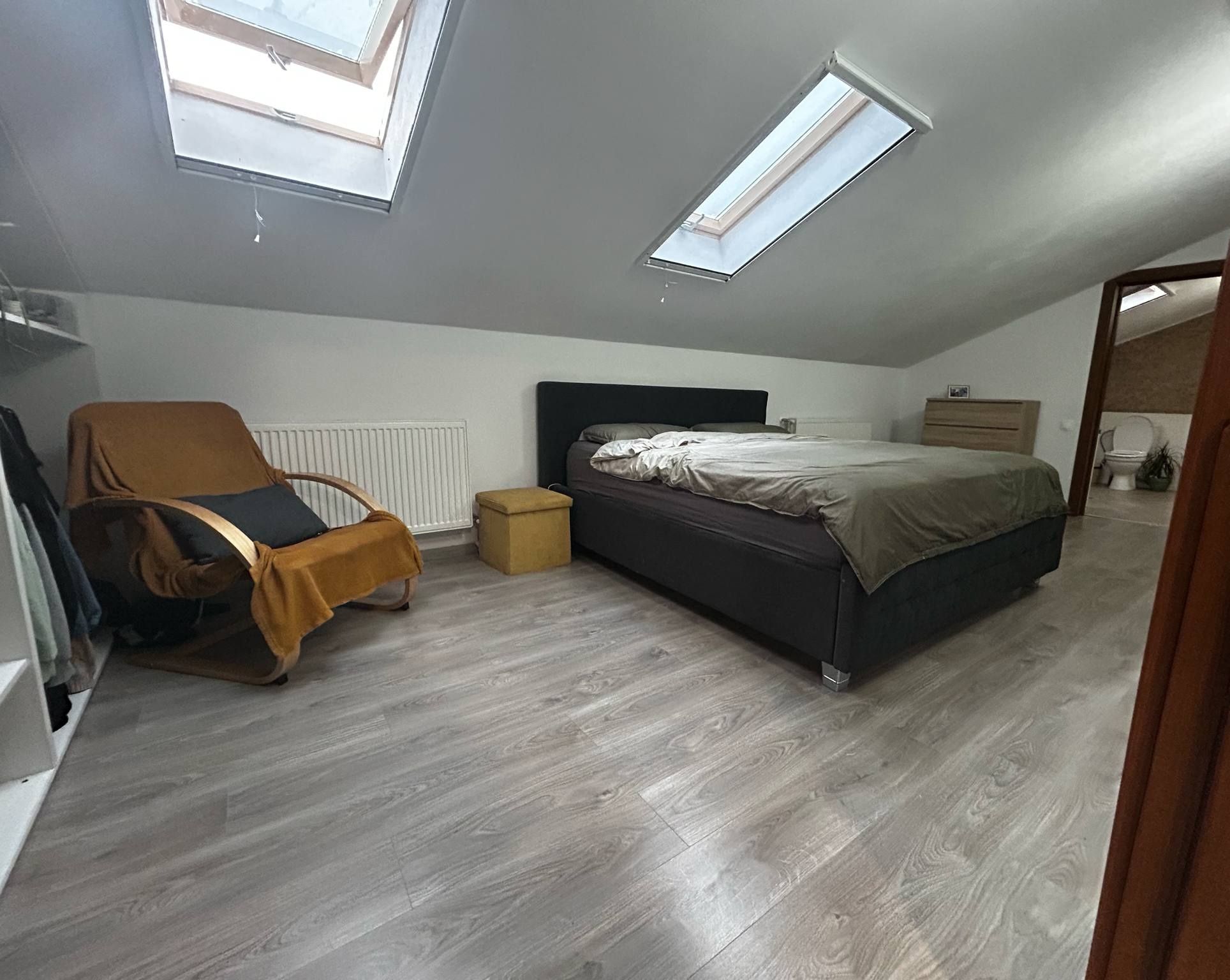 Apartament 4 camere, 138m², Mobilat/Utilat, str. Branduselor