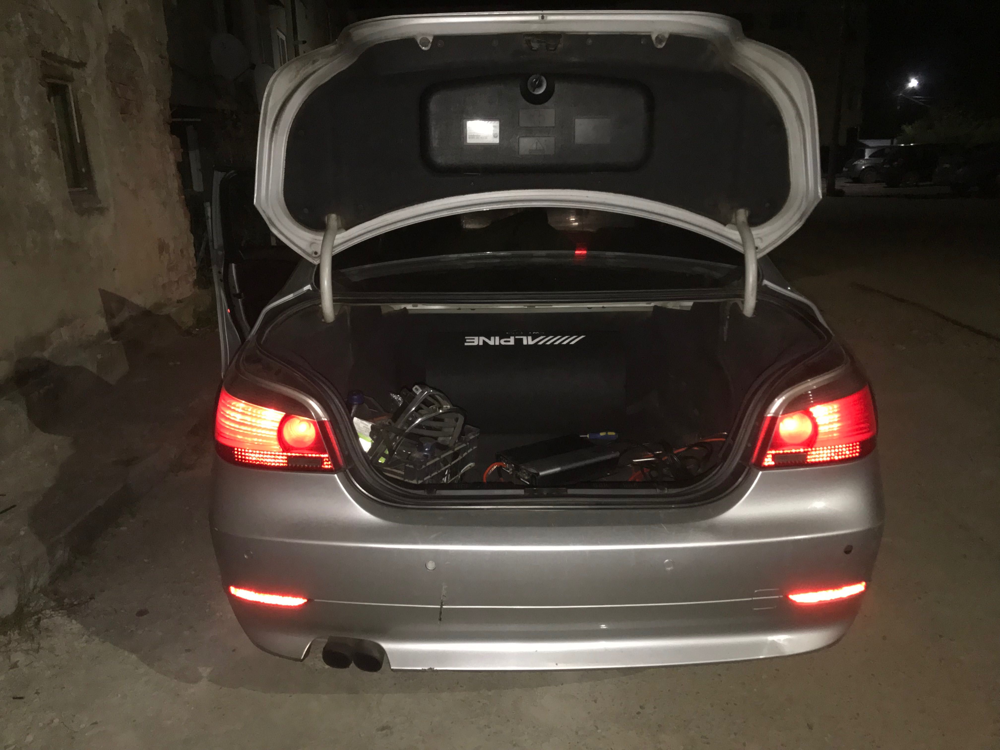 Vand bmw e60 2.5d 220 cp