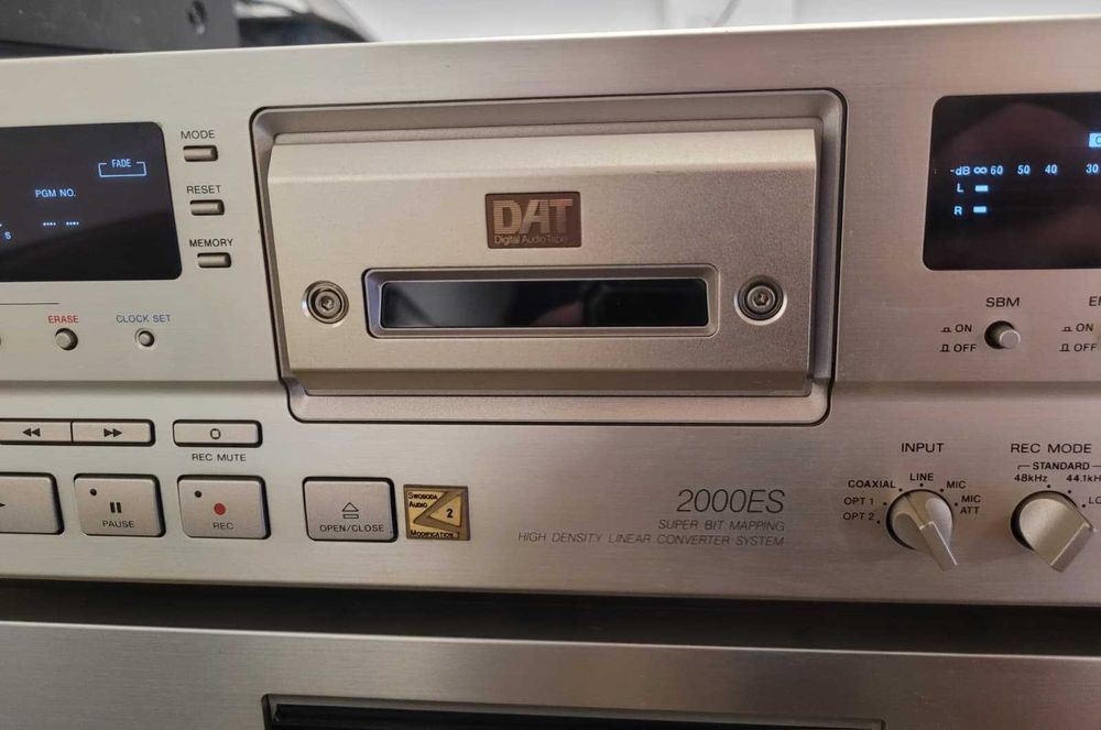 DAT SONY DTC-2000ES Swoboda 2 mod foarte rar, dac premium, accesorii