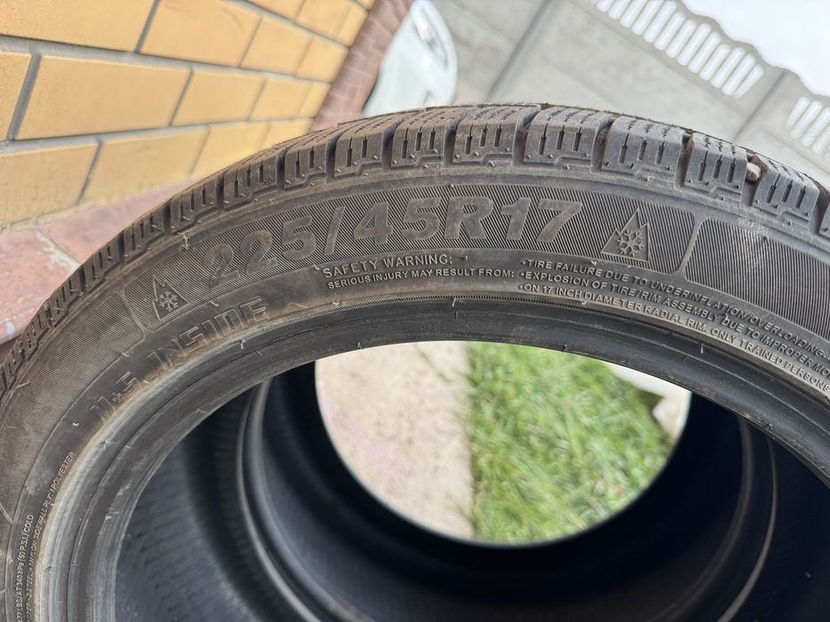 Зимний шины 2 шт 225/45/17