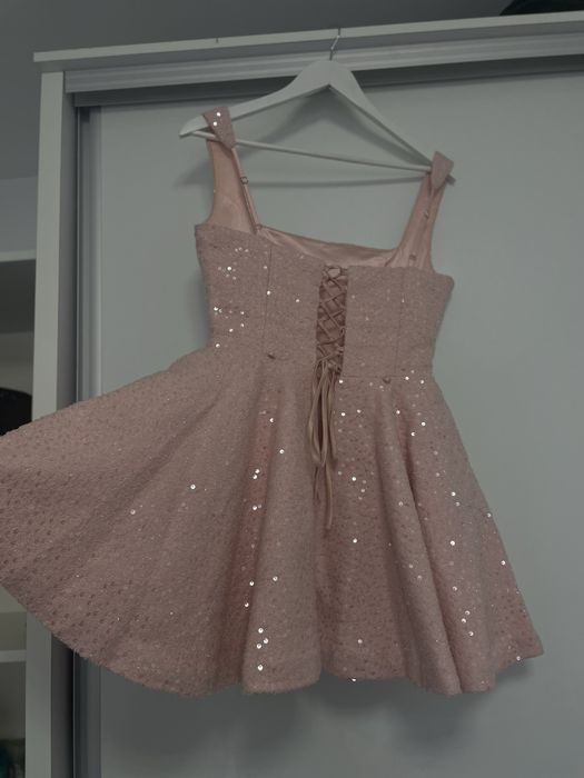 Rochie babyboo roz cu paiete